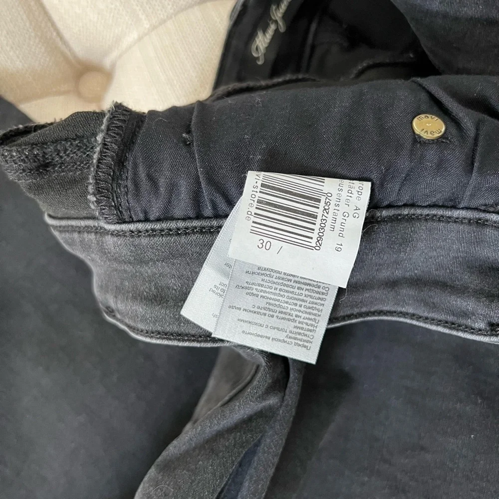 Mavi Marcia Capri Straight Leg Jean - Picture 6 of 9